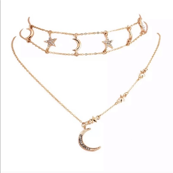 3/$30 💛 Moon And Star Choker - Picture 2 of 6